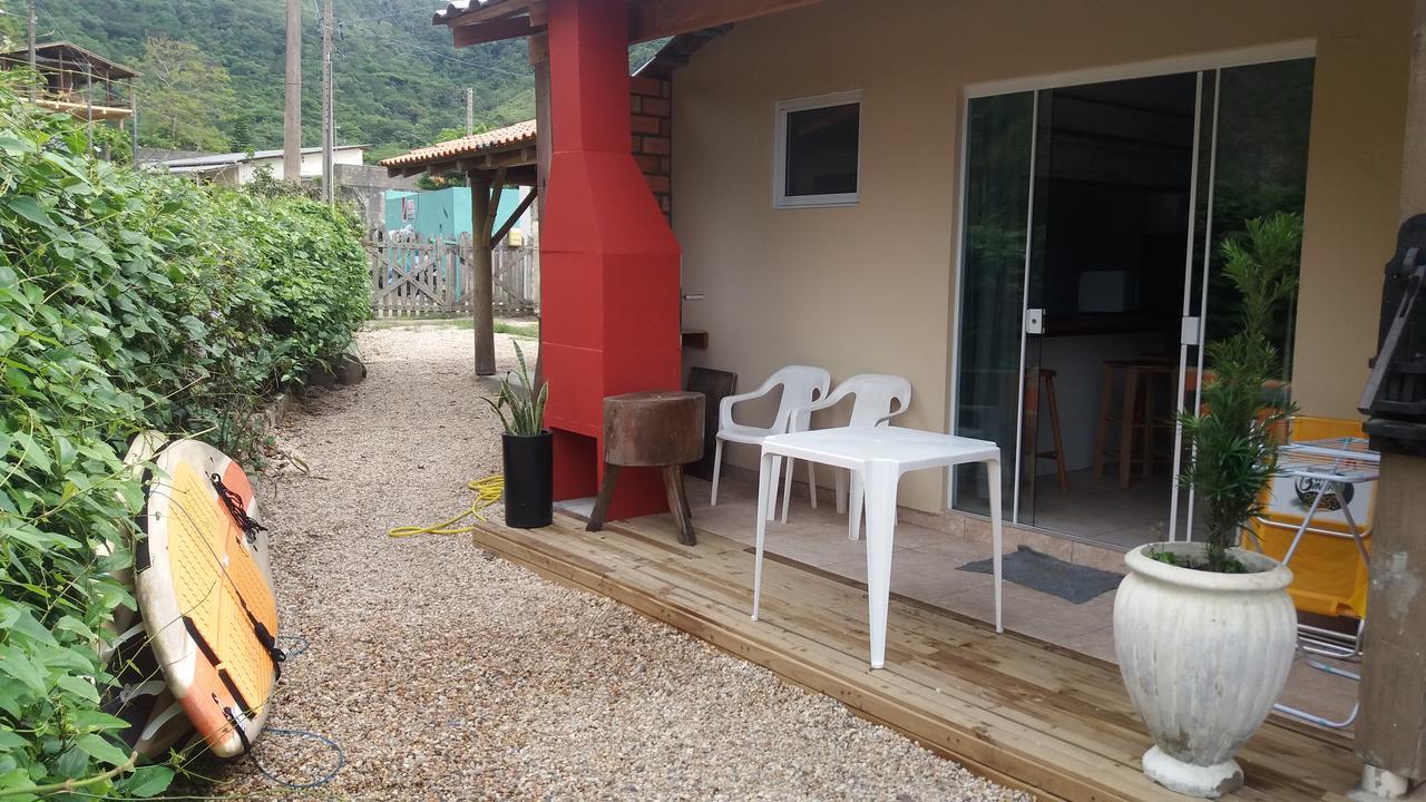 Residencial Bombinhas Pe Na Areia Villa Bagian luar foto
